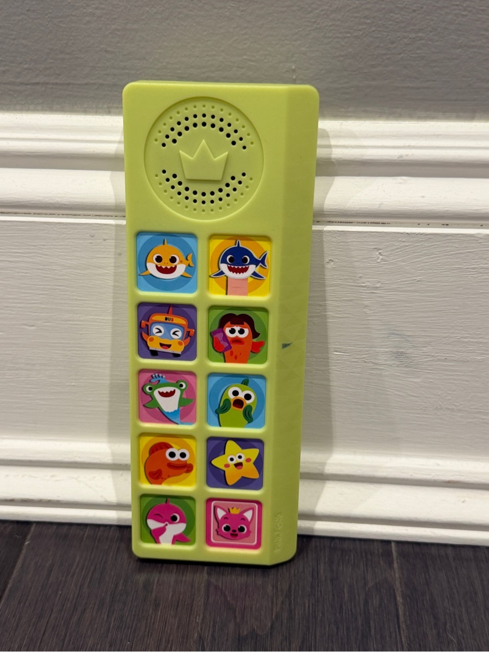 Baby Shark Interactive Kids Sound Toy — Green Musical Learning Buttons